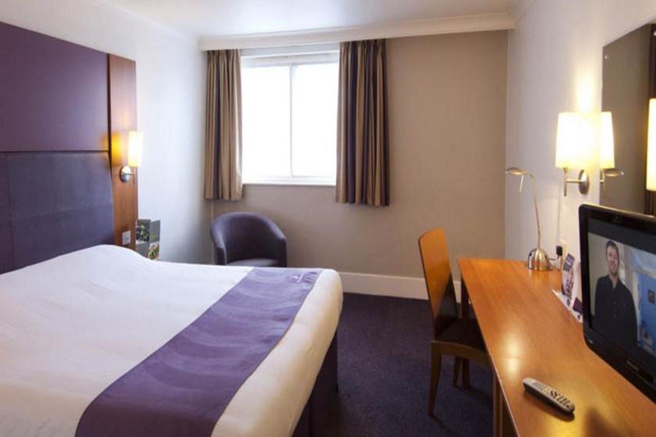 Premier Inn Bradford Central Exterior foto
