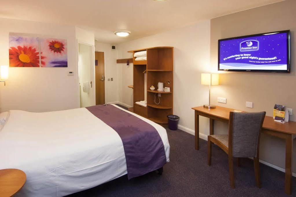 Premier Inn Bradford Central Exterior foto